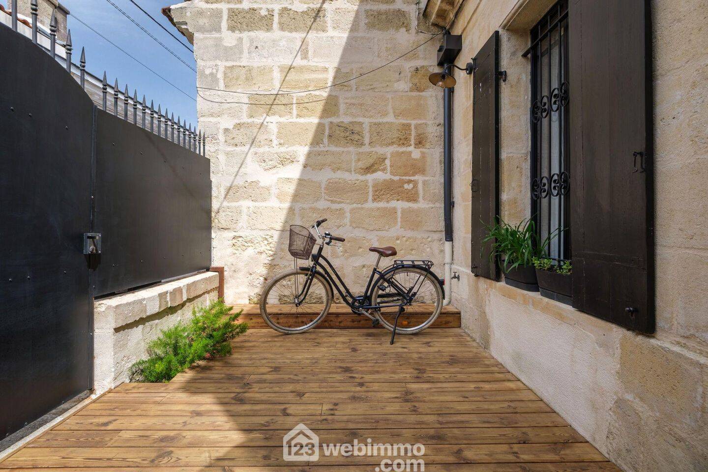 Maison 3 pièces 81 m² · à Bègles · 81 m² · 489 000 €
