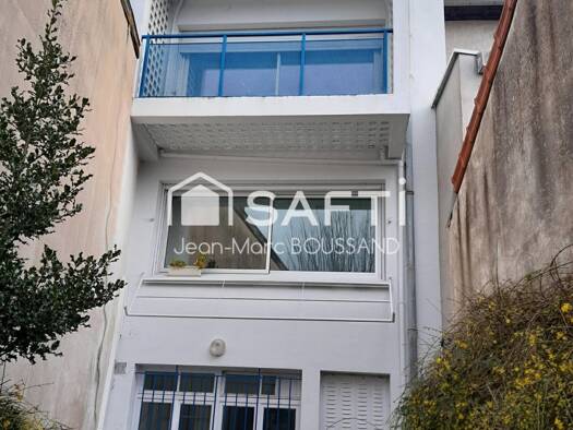 Immeuble à vendre 195 000 € 174 m² Chauffailles 71170