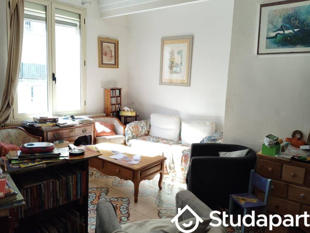 Appartement 1 pièce 22 m² · à Nîmes · 22 m² · 450 €