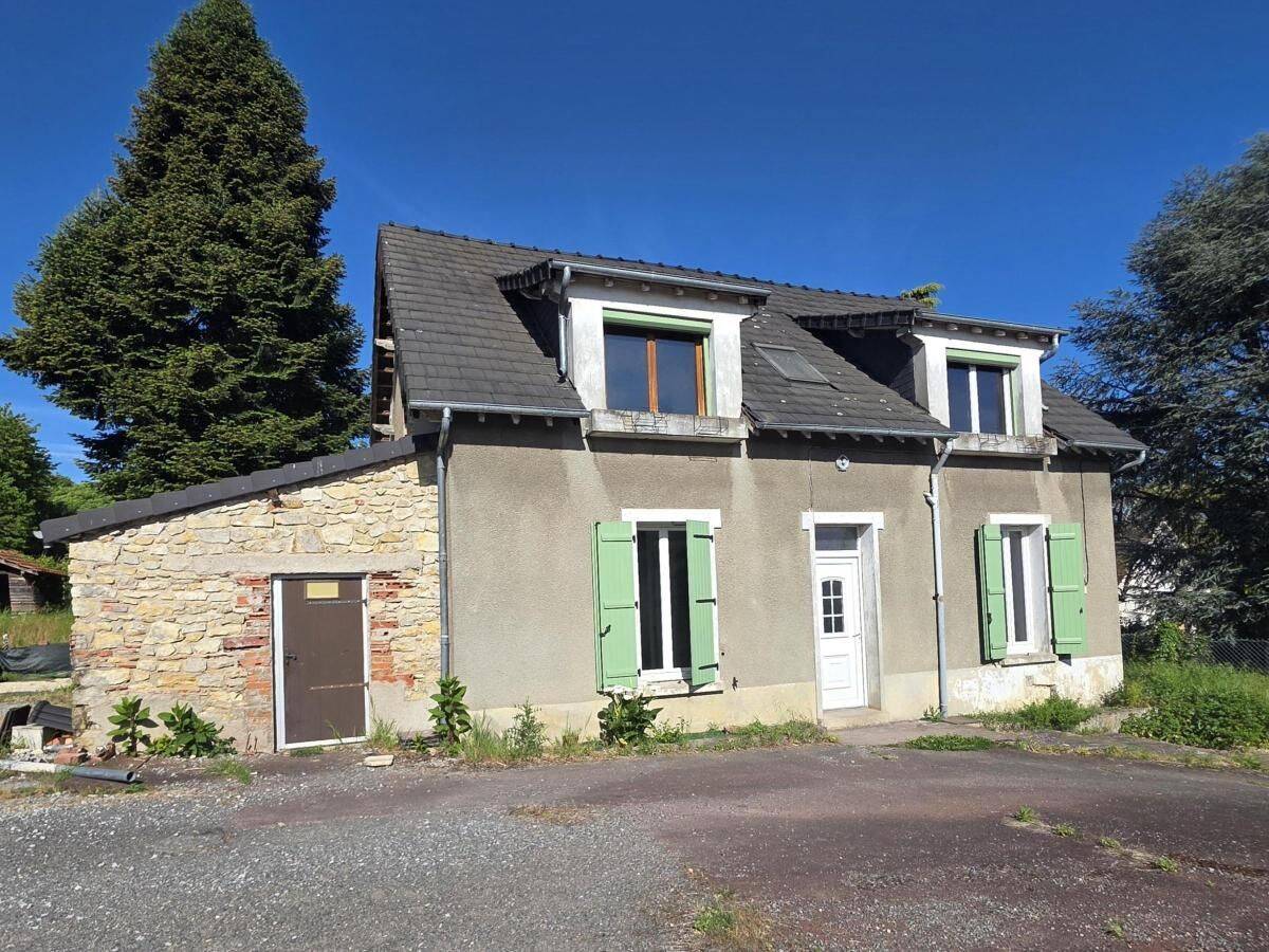 Maison 5 pièces 126 m² · à Vierzon · 125,9 m² · 91 120 €