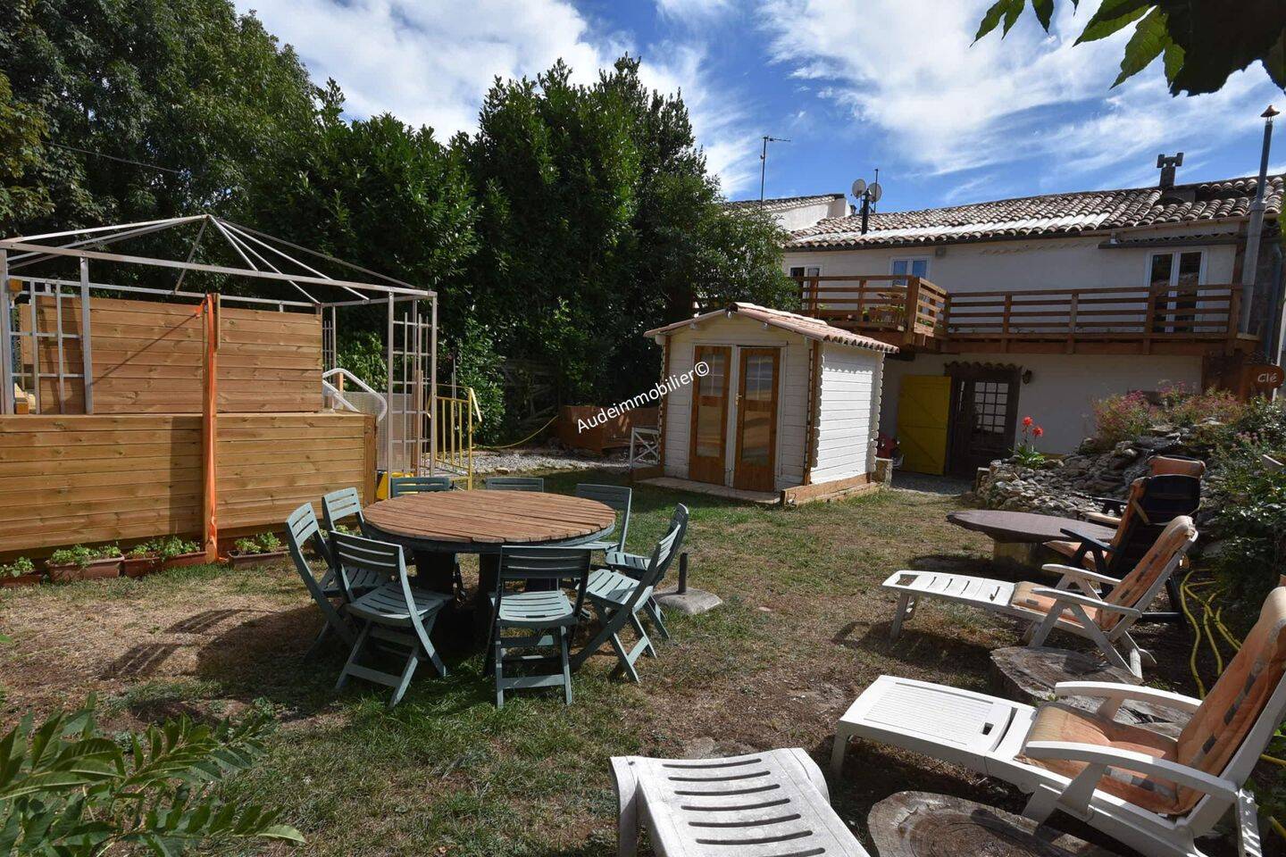 Maison de village rénovée avec jardin