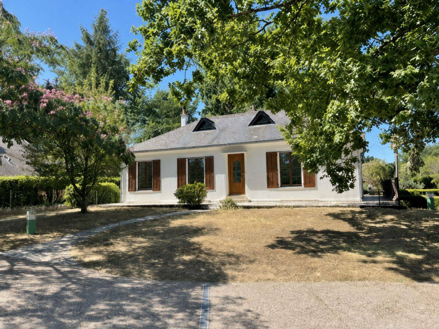 Maison 5 pièces 142 m² · à Monts · 142 m² · 294 000 €