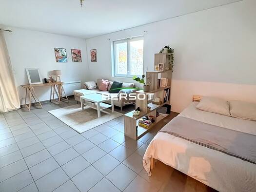 Appartement à vendre 125 000 € 1 pièce 41 m² RDC/3 Velotte Besançon 25000