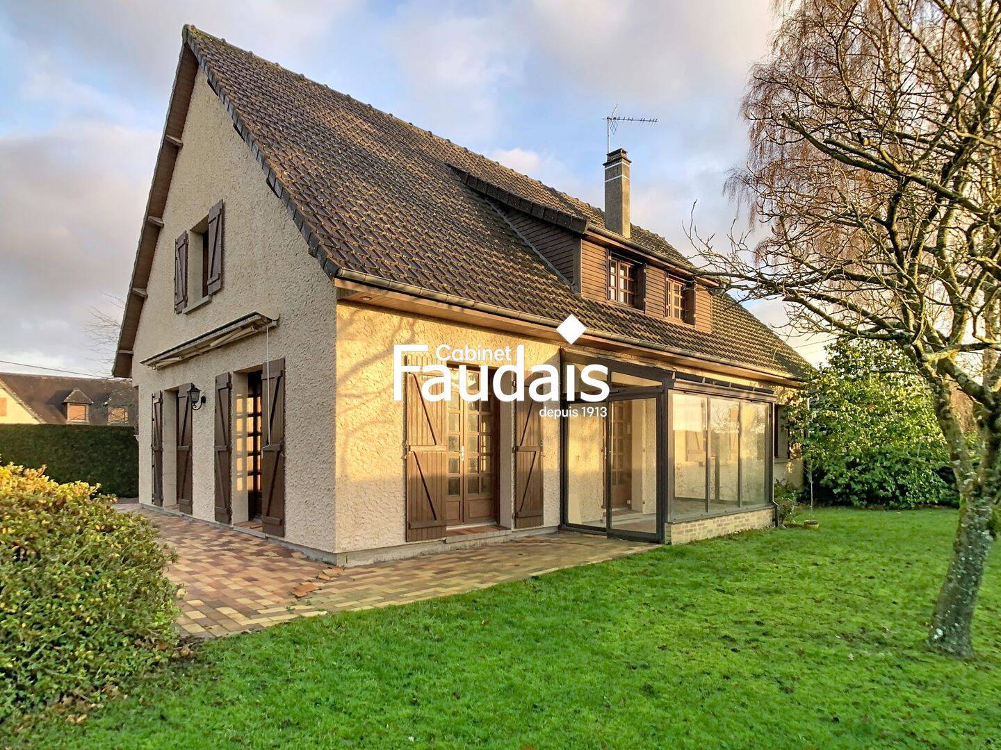 Maison 7 pièces 217 m² · à Saint-Lô · 217 m² · 149 500 €