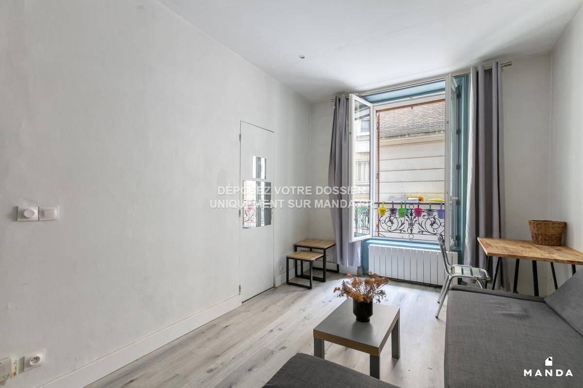 Appartement 1 pièce 21 m² · à Paris 18ème Arrondissement · 21 m² · 825 €