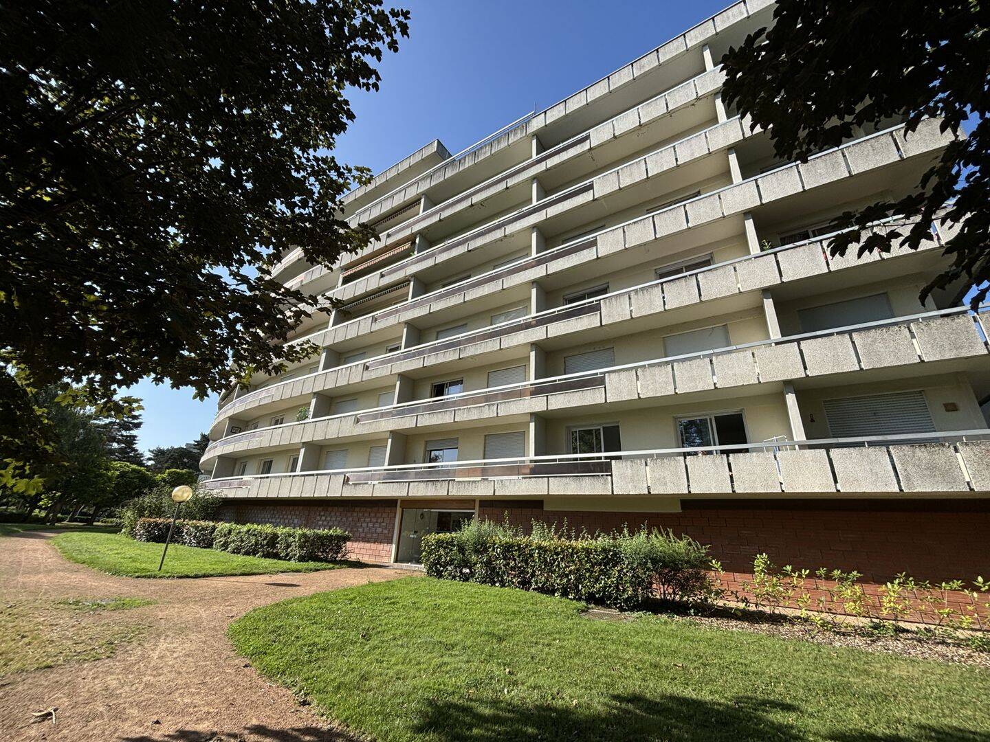 Appartement 2 pièces 54 m² · à Bellerive-sur-Allier · 53,8 m² · 100 000 €