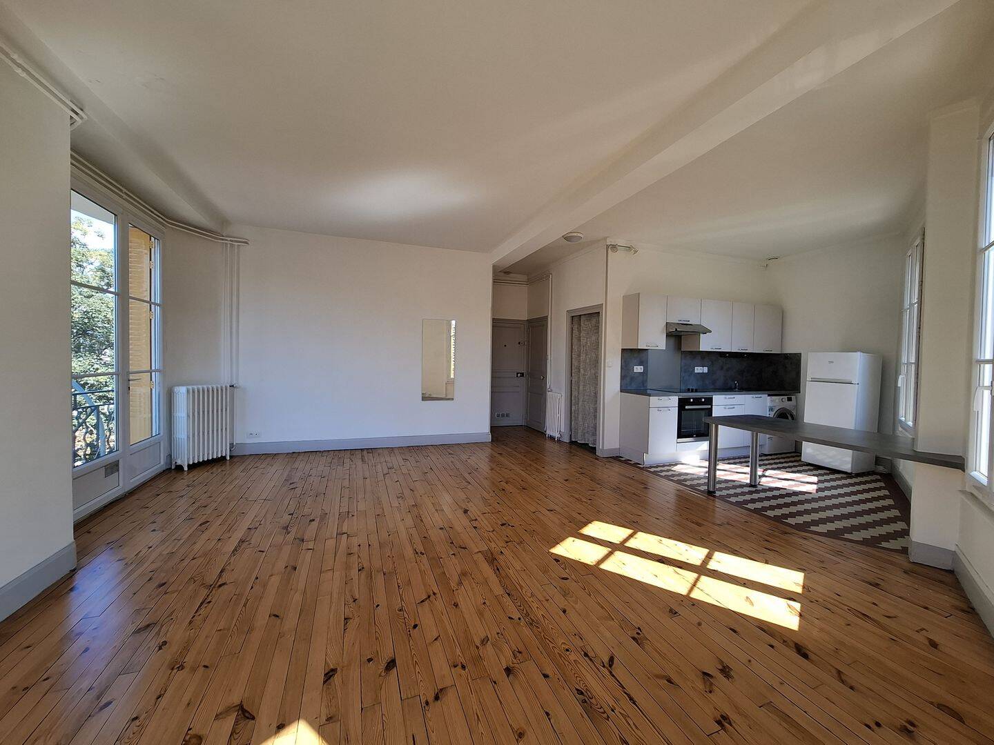 Appartement 2 pièces 56 m² · à Vichy · 55,8 m² · 551 €