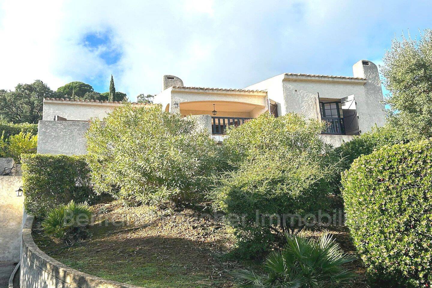 Maison 6 pièces 191 m² · à Cavalaire-sur-Mer · 191 m² · 1 260 000 €