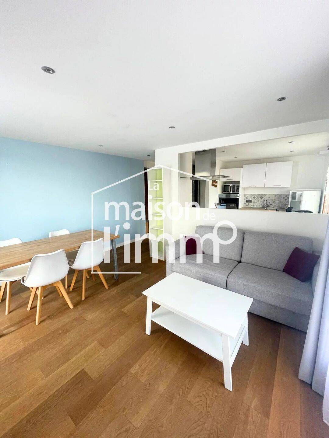 Appartement 2 pièces 49 m² · à Châtel · 49 m² · 295 000 €