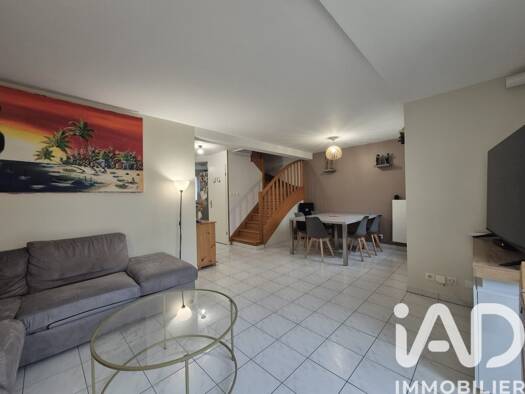 Maison à vendre 342 000 € 5 pièces 4 chambres 98 m² 208 m² de terrain Moussy-le-Neuf 77230