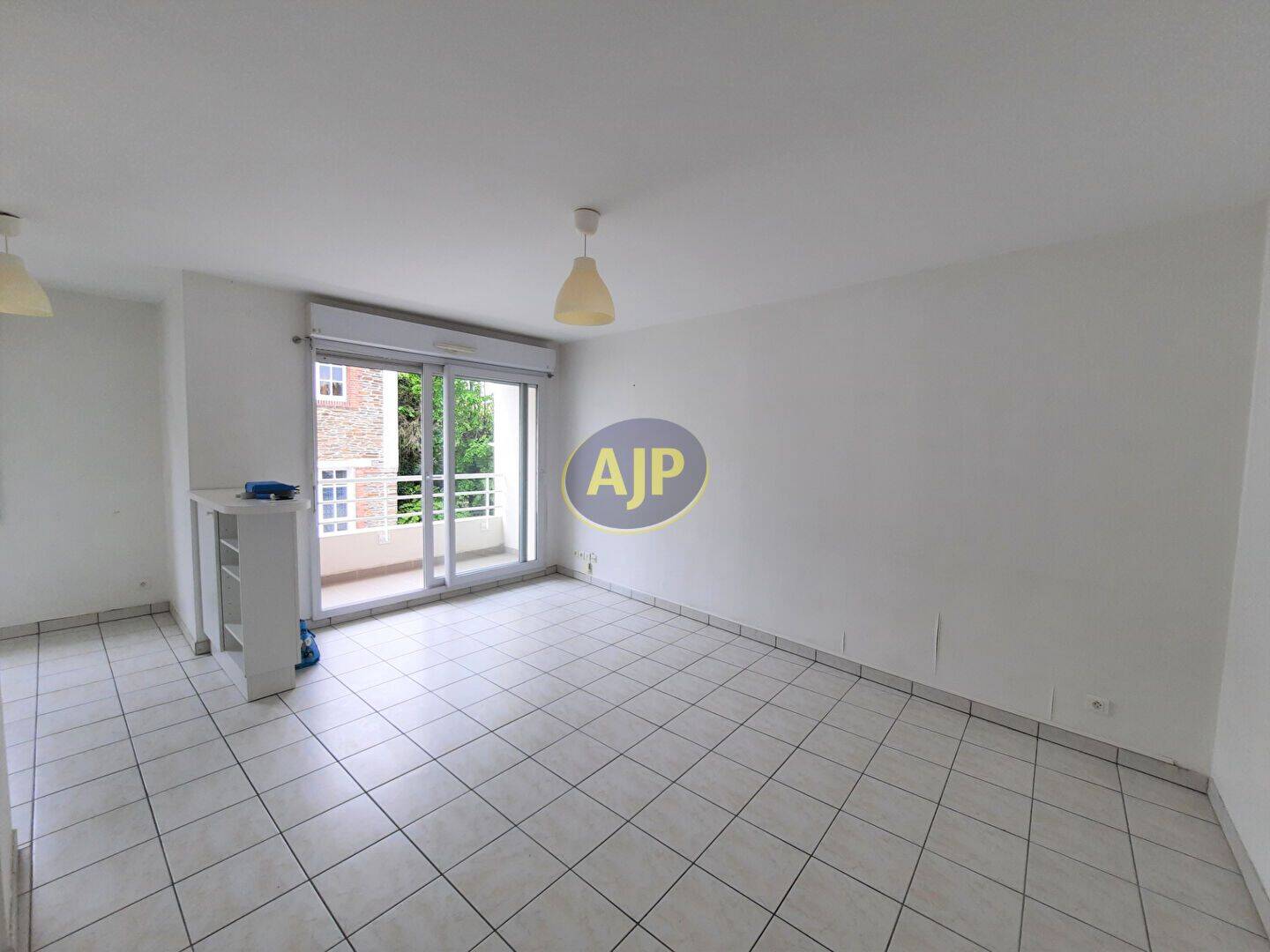 Appartement 2 pièces 42 m² · à Nantes · 42,4 m² · 698 €