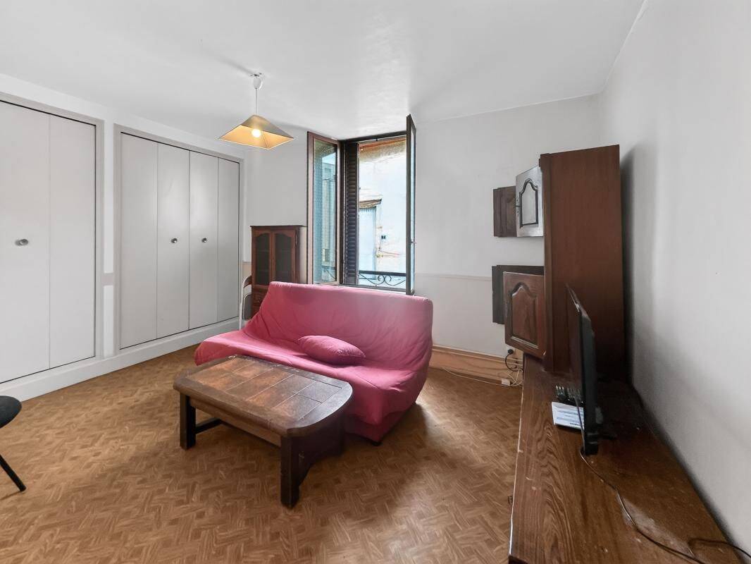 Appartement 2 pièces 53 m² · à Vaulx-en-Velin · 53,1 m² · 89 000 €