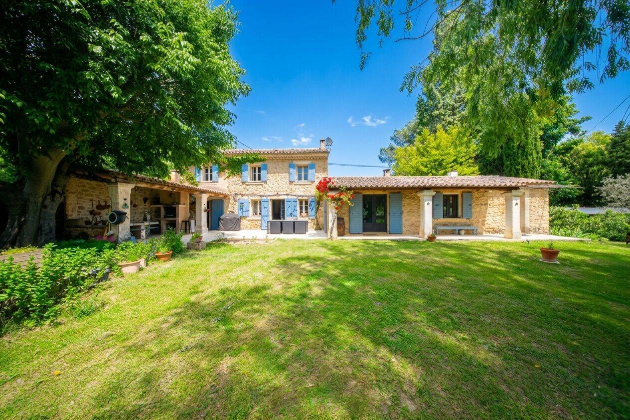 Maison 5 pièces 100 m² · à Puyvert · 100 m² · 570 000 €