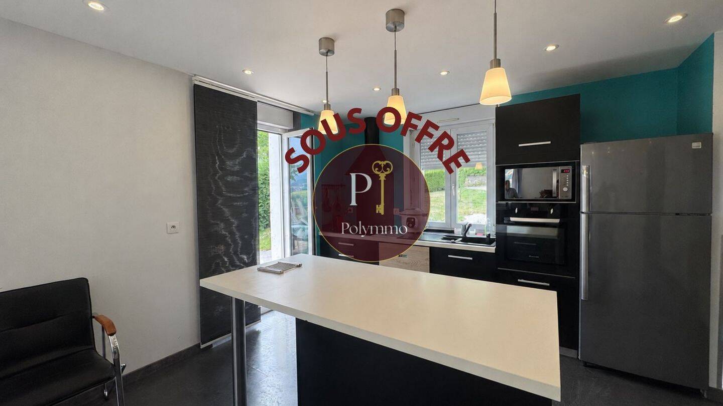 Maison 4 pièces 104 m² · à Lans-en-Vercors · 103,8 m² · 450 000 €
