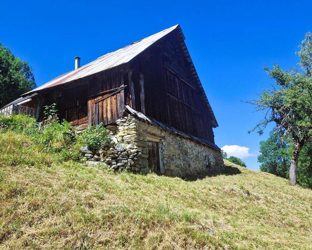 Maison 2 pièces 188 m² · à La Léchère · 188 m² · 145 000 €