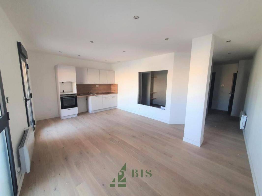 Appartement 2 pièces 44 m² · à Roanne · 44 m² · 530 €/mois