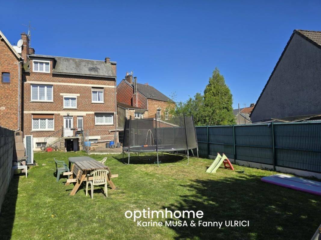 Maison 11 pièces 191 m² · à Hirson · 191 m² · 130 000 €