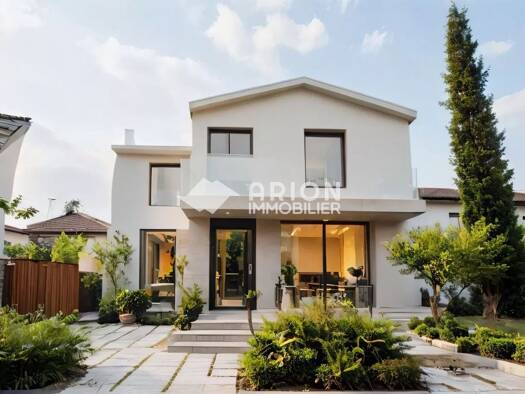 Maison à vendre 750 000 € 5 pièces 4 chambres 120,2 m² 240 m² de terrain Centre-Jean Moulin Bagnolet 93170