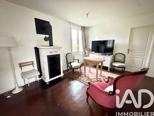 Maison de plain-pied à vendre 267 000 € 5 pièces 3 chambres 100 m² Huppain Port-en-Bessin-Huppain 14520