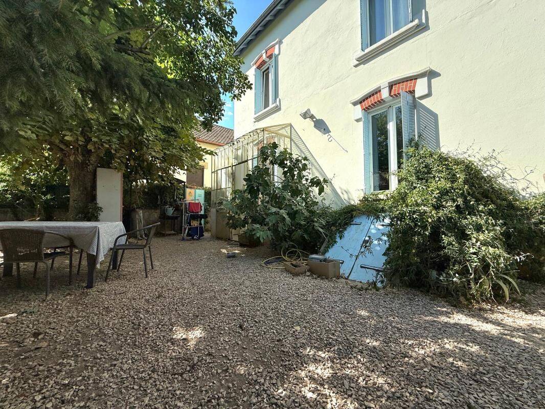Maison 5 pièces 130 m² · à Chenôve · 130 m² · 318 000 €