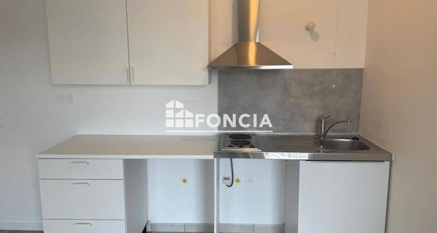 Appartement 1 pièce 33 m² · à Juvisy-sur-Orge · 33,4 m² · 821 €