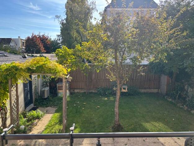 Maison à louer 2 850 € 6 pièces 5 chambres 100 m² 200 m² de terrain Les Peintres Chatou 78400