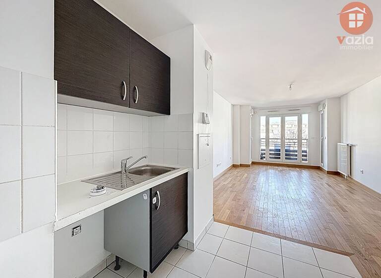 Appartement à vendre 449 000 € 3 pièces 2<br/>chambres 58 m²<br/>superficie 3/7<br/>étage Puteaux 92800