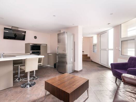 Espace bureau à vendre 225 000 € 59 m² de bureaux Confluence Lyon 2ème arrondissement 69002