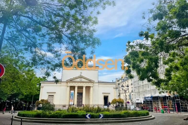 Appartement à vendre 150 000 € 1 pièce 10 m² Étage 3/6 Batignolles-Cardinet Paris 17ème 75017