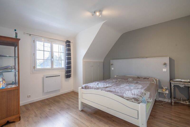 Maison 6 pièces 140 m² · à Le Folgoët · 140 m² · 273 000 €