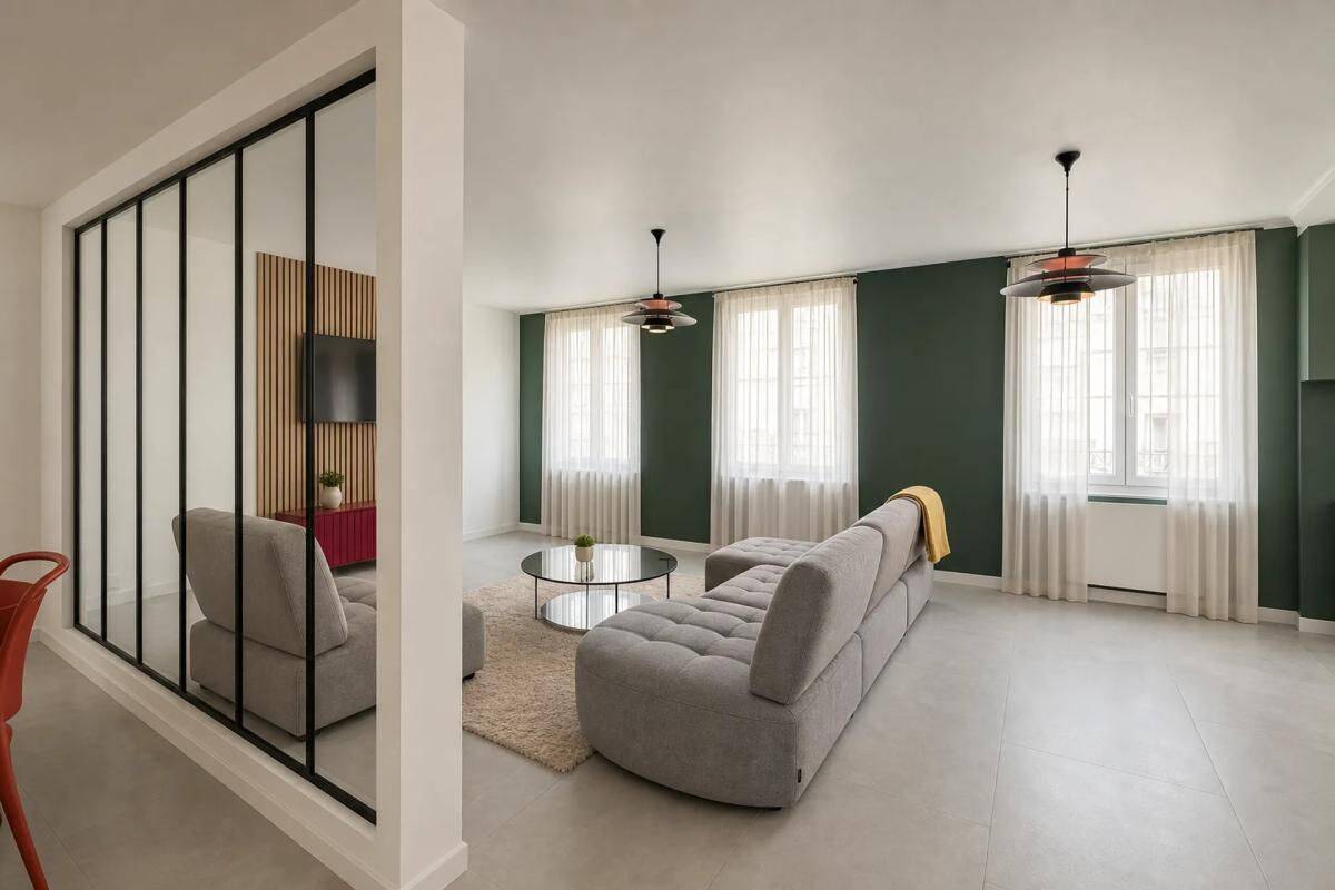 Appartement 4 pièces 109 m² · à Saint-Étienne · 109 m² · 120 000 €