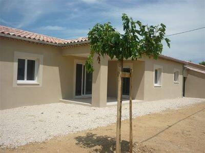 Maison 4 pièces 106 m² · à Orange · 105,7 m² · 1 044 €/mois