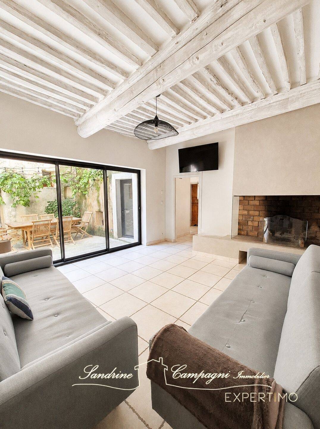 Maison 7 pièces 150 m² · à Velleron · 150 m² · 335 000 €