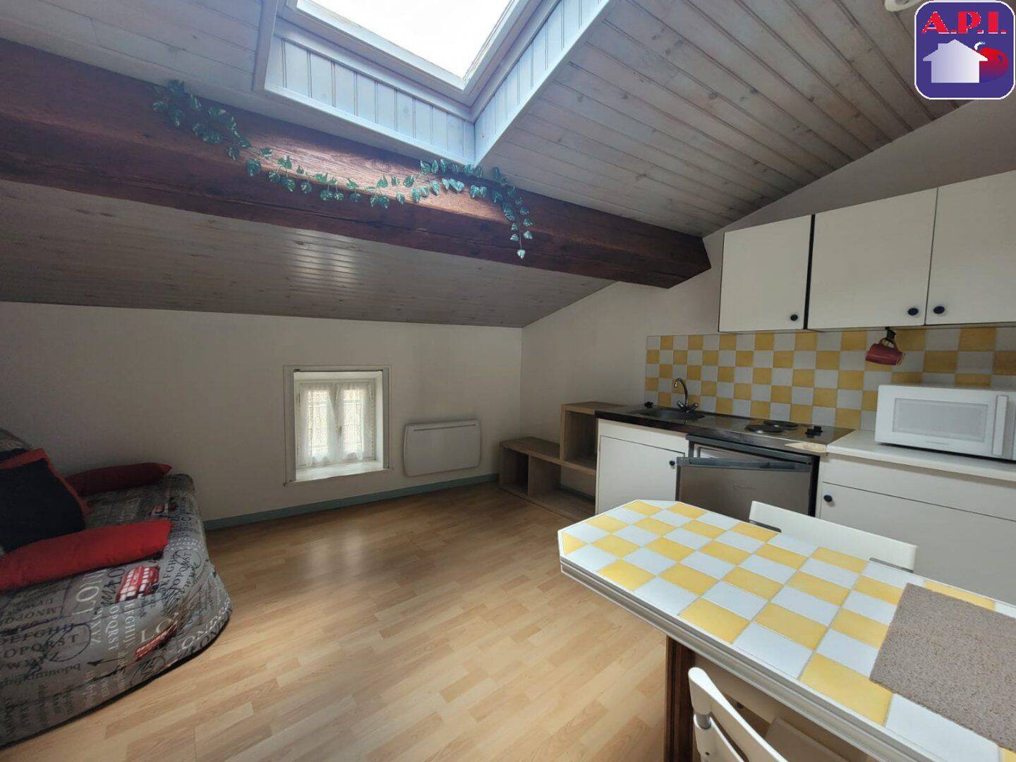 Appartement 1 pièce 13 m² · à Foix · 13 m² · 390 €/mois