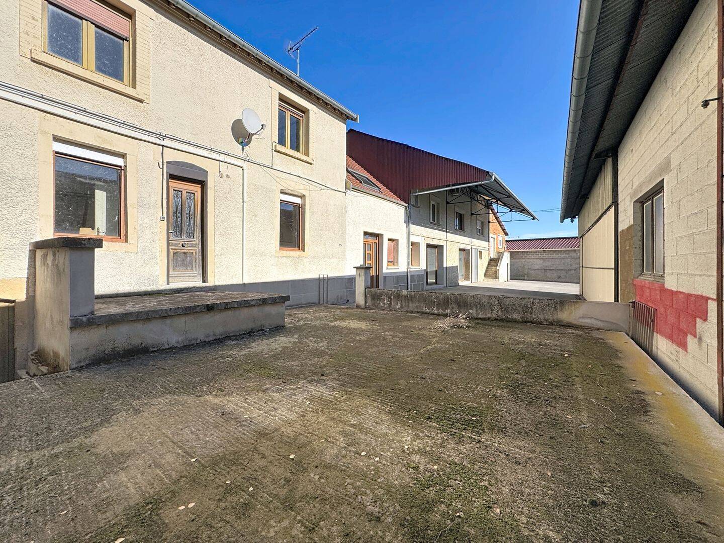 Maison 13 pièces 314 m² · à Hermonville · 314 m² · 299 600 €