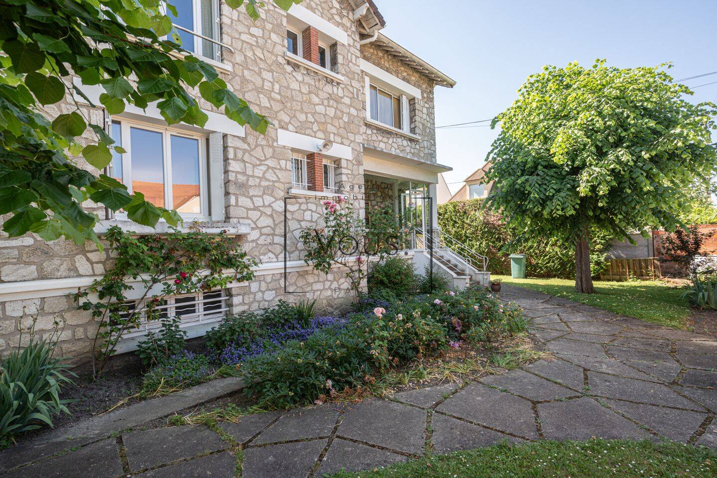 Maison 6 pièces 180 m² · à Sartrouville · 180 m² · 790 000 €