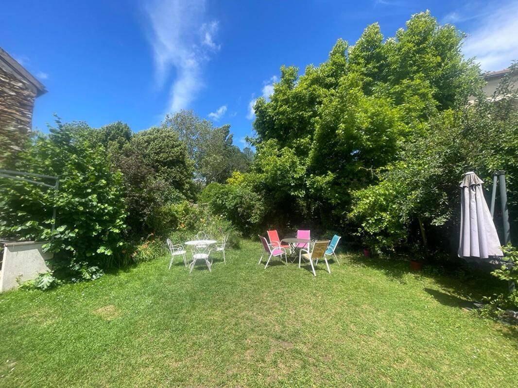 Maison 8 pièces 197 m² · à Yerres · 197 m² · 649 000 €