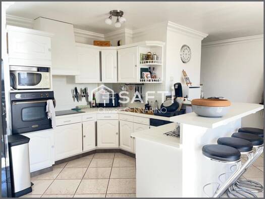 Appartement à vendre 205 000 € 3 pièces 2 chambres 77 m² Étage 3/3 Centre Monteux 84170