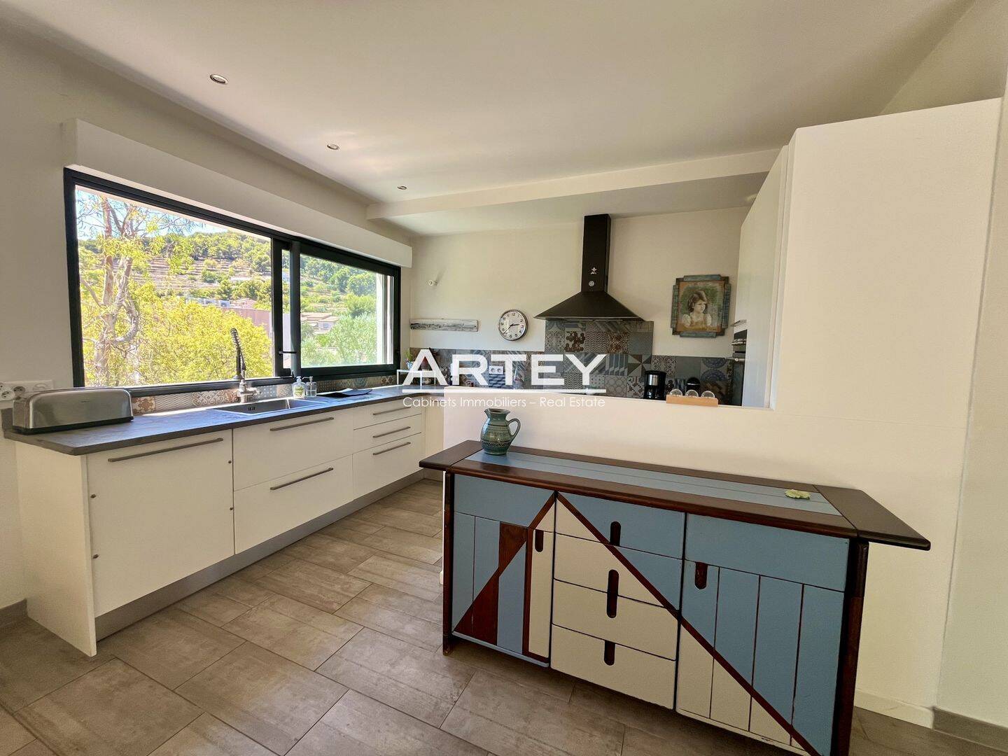 Appartement 4 pièces 140 m² · à Carqueiranne · 140 m² · 2 500 €