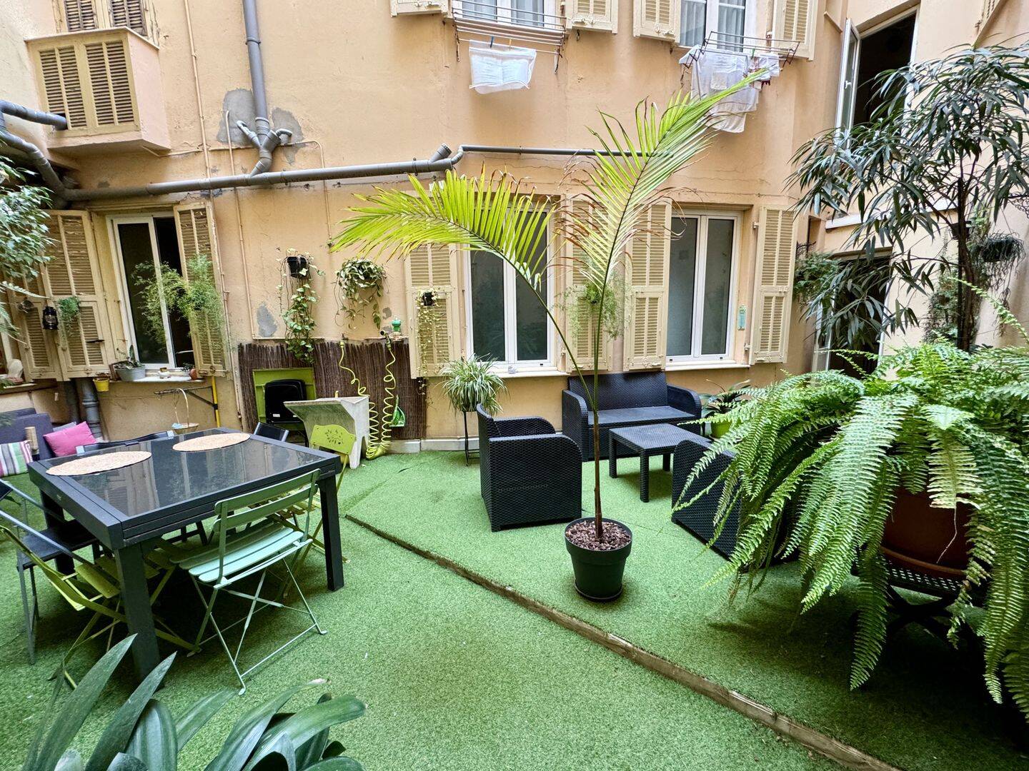 Appartement 4 pièces 90 m² · à Beausoleil · 89,5 m² · 650 000 €