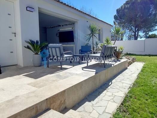 Maison de plain-pied à vendre 350 000 € 4 pièces 3 chambres 98 m² 500 m² de terrain Marguerittes 30320