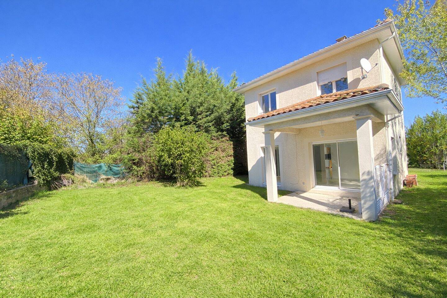 Maison 5 pièces 110 m² · à Tassin-la-Demi-Lune · 110 m² · 490 000 €