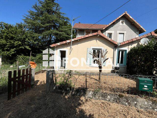 Maison 2 pièces 36 m² · à Nontron · 36 m² · 410 €