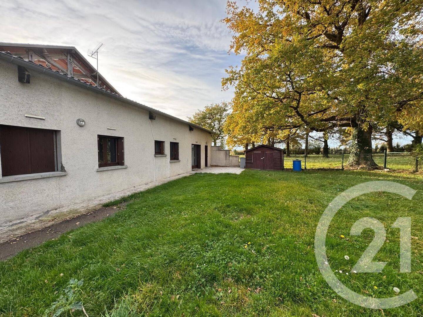 Maison 3 pièces 89 m² · à Bréval · 89,1 m² · 900 €