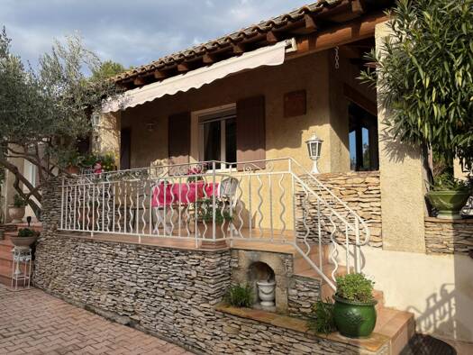 Maison à vendre 790 000 € 8 pièces 4 chambres 153 m² 878 m² de terrain Abbaye-La Motte Villeneuve-lès-Avignon 30400