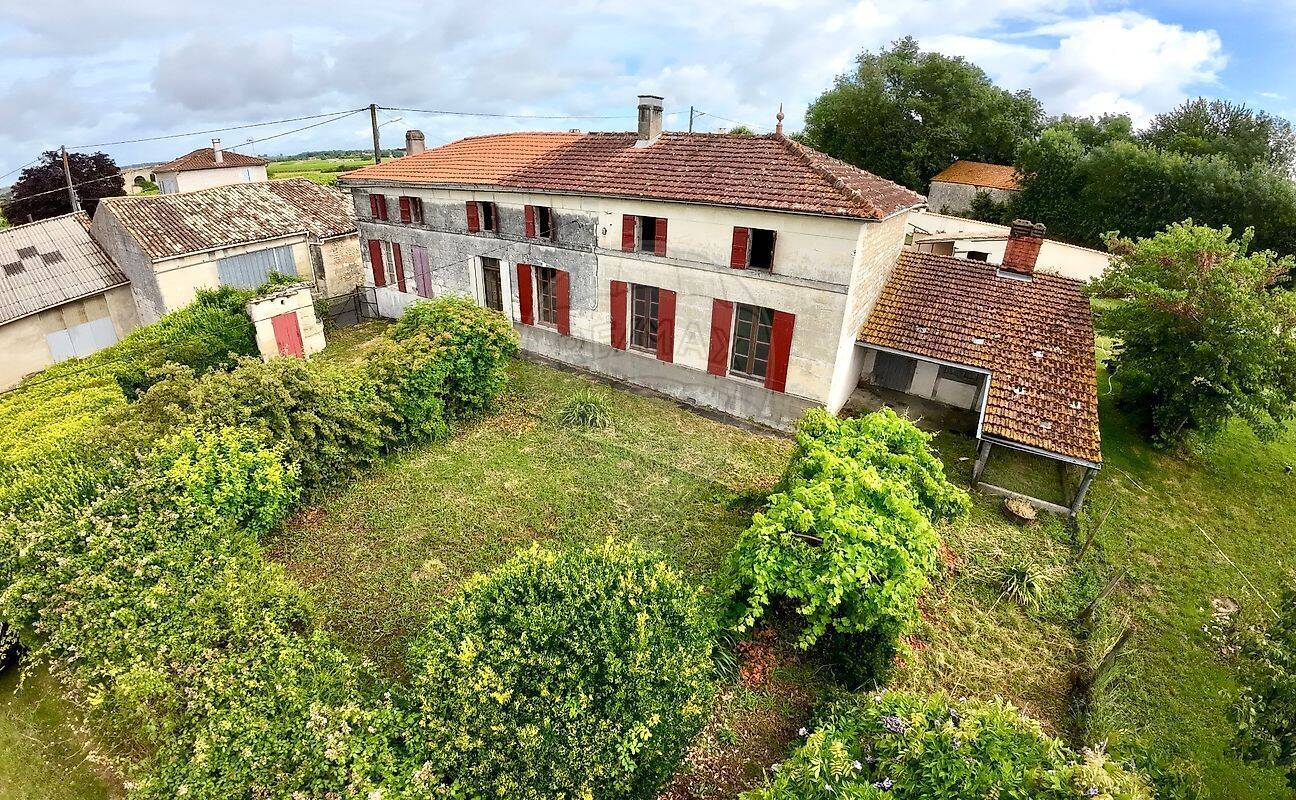 Maison 7 pièces 100 m² · à Lorignac · 100 m² · 99 000 €