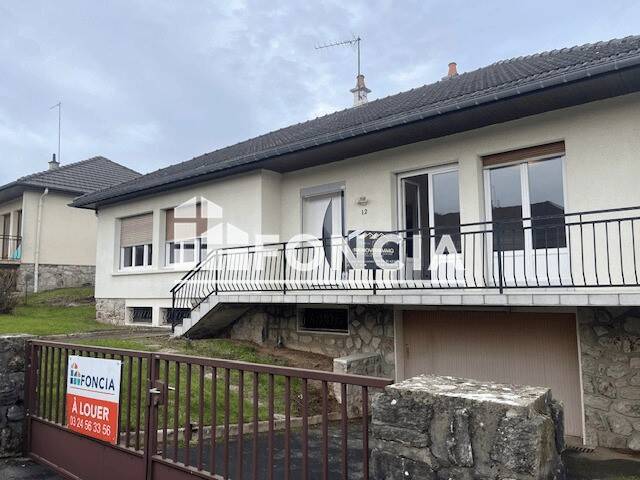 Maison 5 pièces 122 m² · à Charleville-Mézières · 121,7 m² · 1 200 €