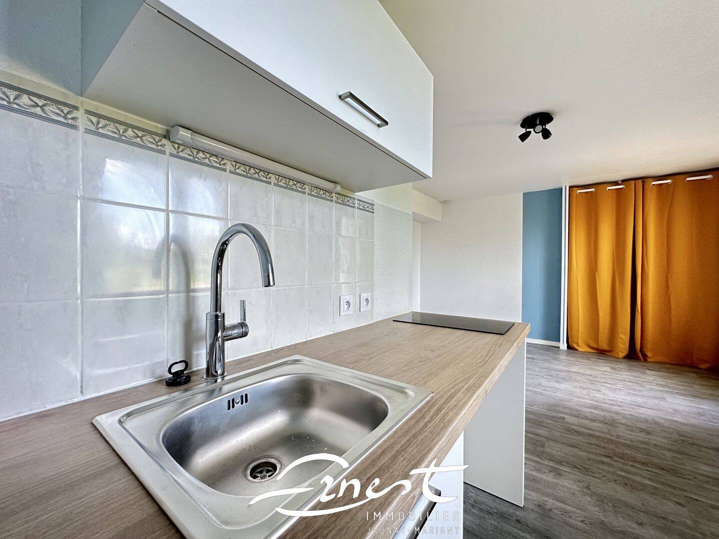 Appartement 3 pièces 42 m² · à Jaunay-Marigny · 41,8 m² · 565 €/mois
