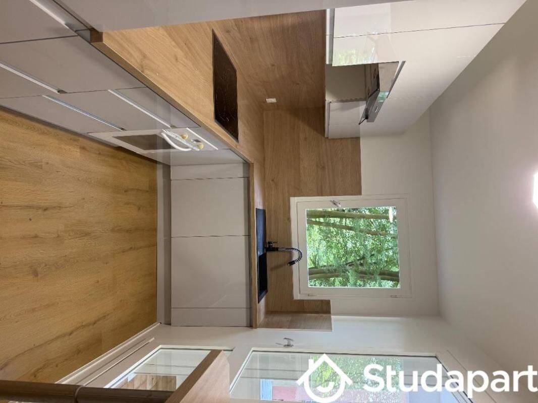 1 pièce 12 m² à Aulnay-sous-Bois
