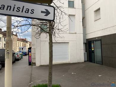 Local commercial à louer 765 € 67 m² de surface de vente Saint Fiacre-Trois Maisons Nancy 54000